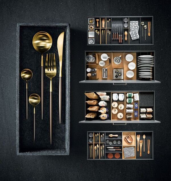 Schuller luxury cabinet